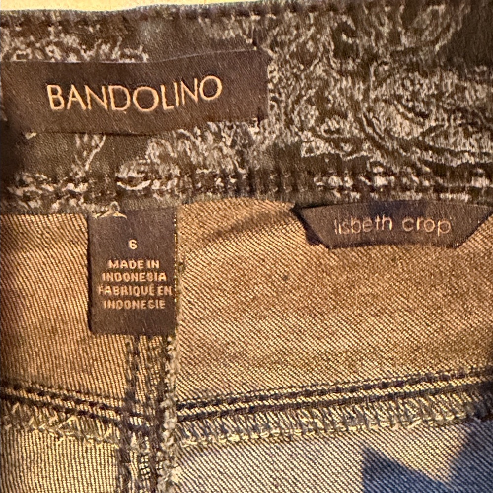 Bandolino Lisbeth Curvy Skinny Crop Jeans Blue Paisley Floral Acid Wash Size 6 - Picture 10 of 14